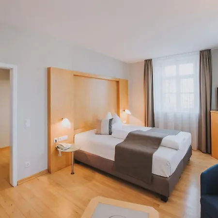 Hotel Landgasthof Zur Post Mengkofen