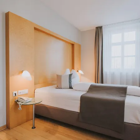 Landgasthof Zur Post Hotel Mengkofen