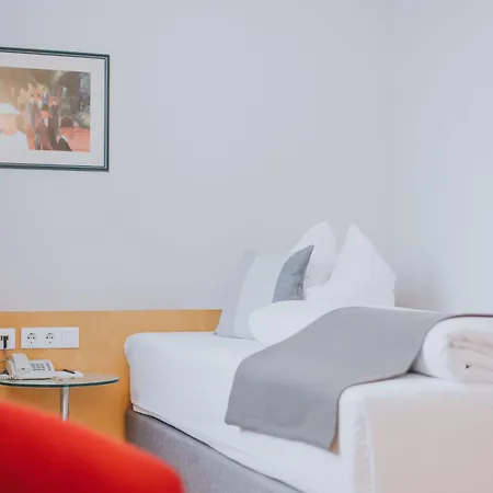 Hotel Landgasthof Zur Post Mengkofen