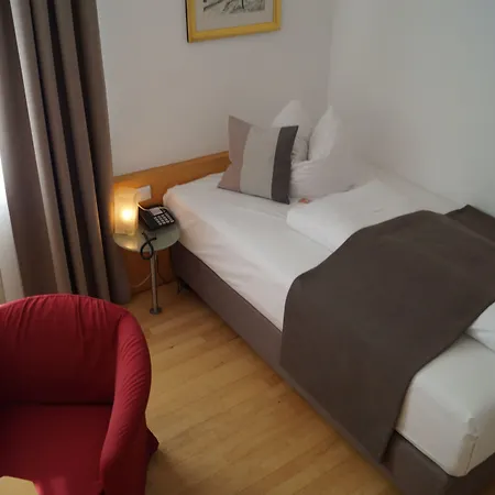 Landgasthof Zur Post فندق 4*